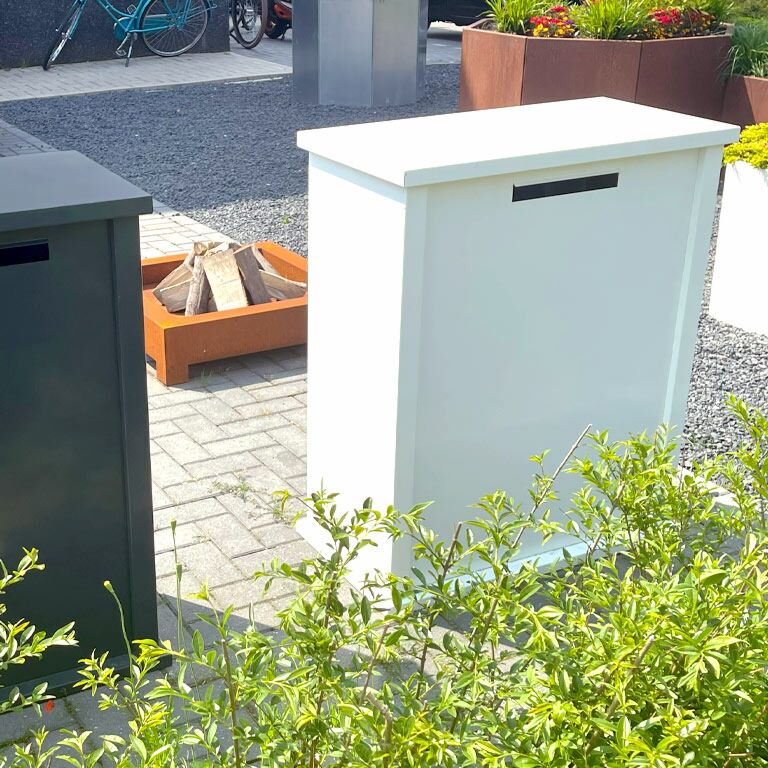 Jauhemaalipinnoitettu teräksinen postilaatikko Arizona Tyyppi L