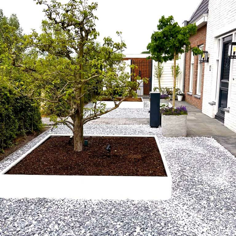 Jauhemaalipinnoitettu teräksinen istutuslaatikko Miami xxl 200 x 200 cm