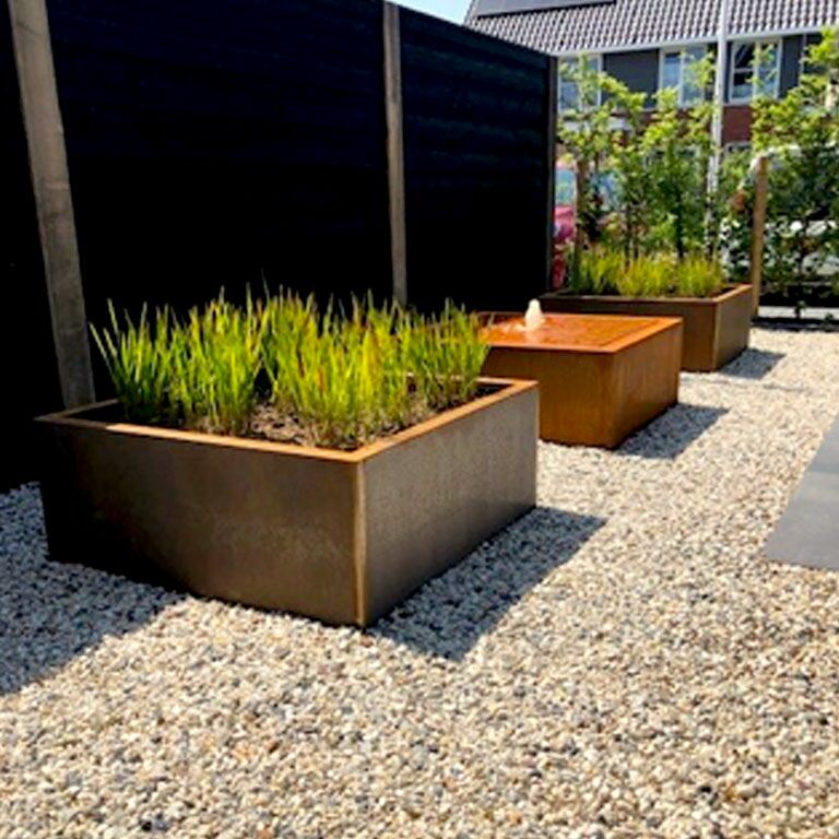 Corten-teräksinen hitsatut istutuslaatikko Montana 100 x 100 x 40 cm