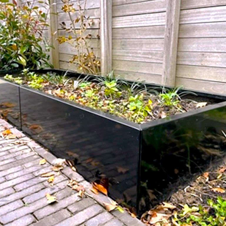 Jauhemaalipinnoitettu teräksinen istutuslaatikko Texas xxl 480 x 80 cm