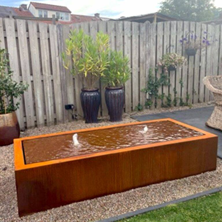 Corten-teräksinen suihkulahde 200 x 80 x 40 cm