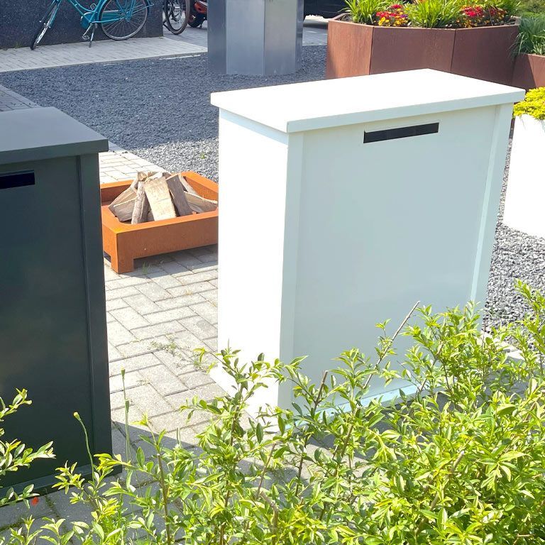 Jauhemaalipinnoitettu teräksinen postilaatikko Arizona Tyyppi L