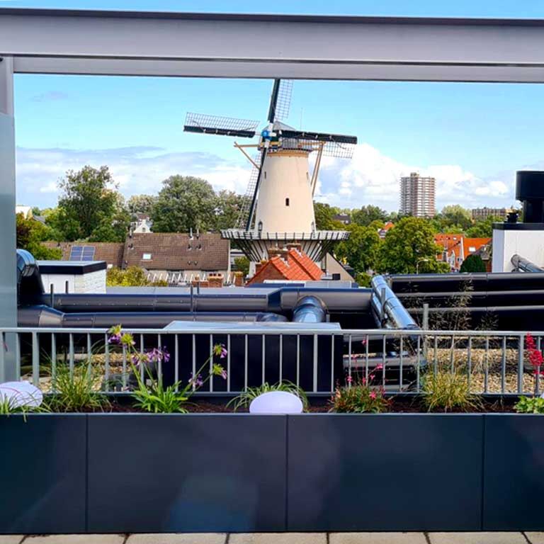 Jauhemaalipinnoitettu teräksinen istutuslaatikko Texas xxl 400 x 80 cm
