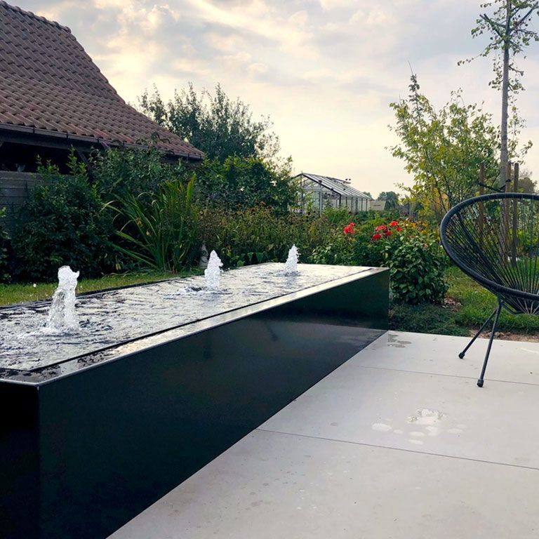 Alumiinisen suihkulahde 300 x 80 x 40 cm